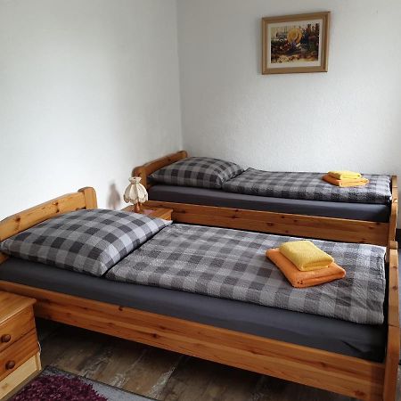 Kottmarschenke - Gaestezimmer Und Ferienwohnung Am Kottmar Екстериор снимка