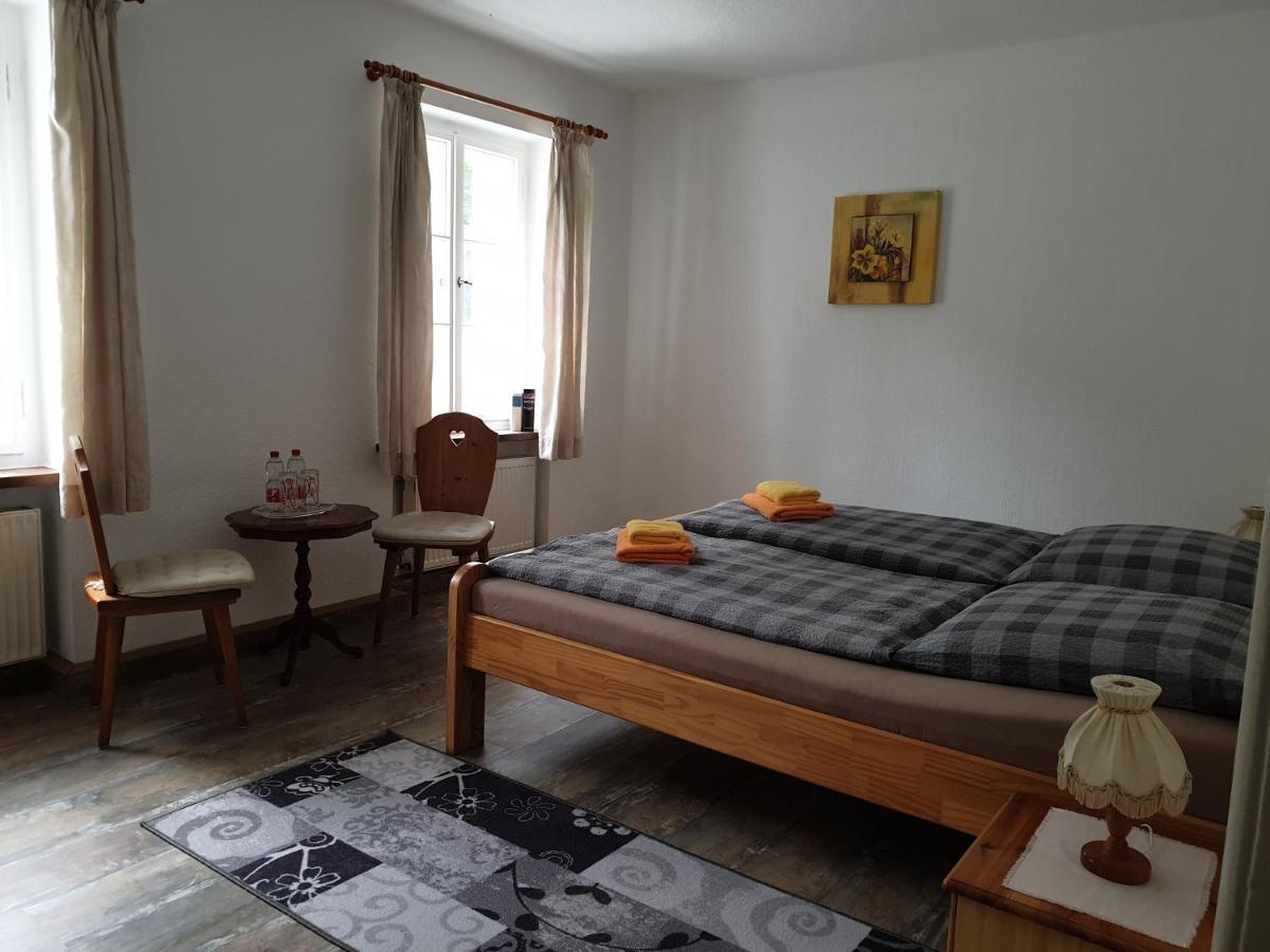 Kottmarschenke - Gaestezimmer Und Ferienwohnung Am Kottmar Екстериор снимка